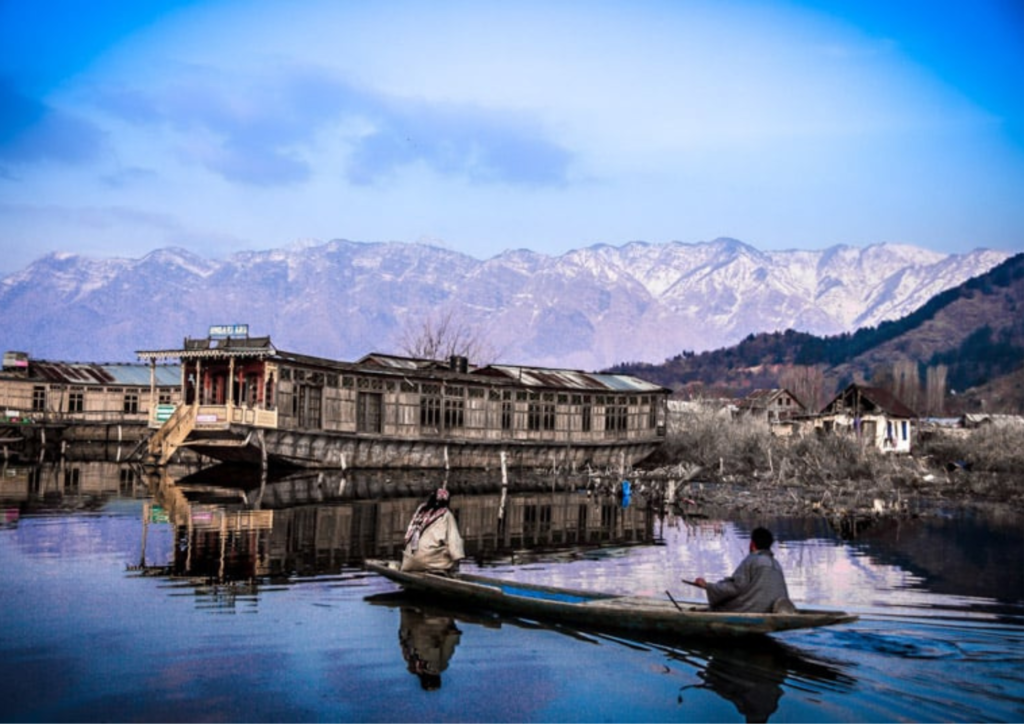 The Land of Lakes, Srinagar